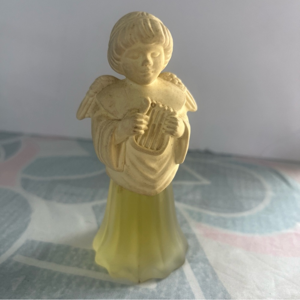 Avon Angel Song Charisma Cologne with Cream and Yellow Hues